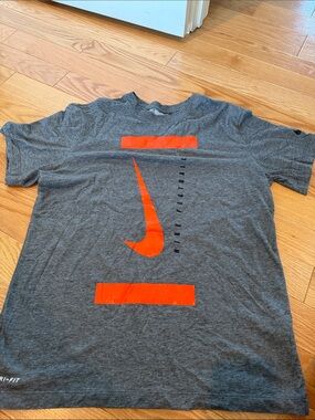 Nike Short-Sleeve Heather Gray Tee with Bright Orange Swoosh
